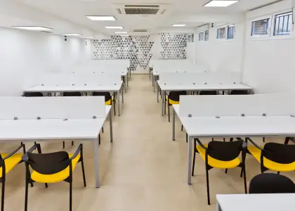 Habitación en un piso compartido de 1 dormitorio en alquiler en Ensanche-Zabalgunea. en Pamplona