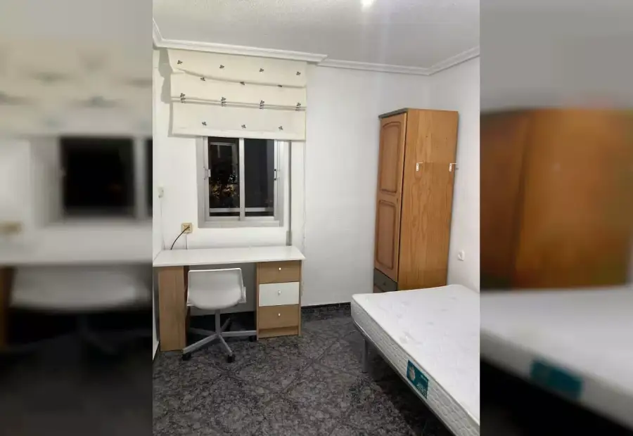 Se alquila habitación en piso compartido de 3 habitaciones en Murcia, no se permite fumar ni mascotas, gastos incluidos. en Murcia