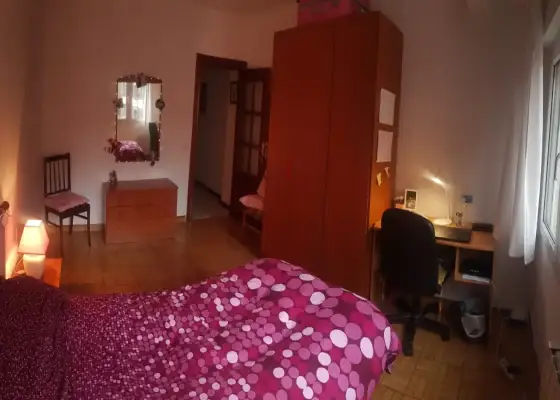 Se alquila habitación en piso compartido de 3 habitaciones en Oviedo, solo chicas, gastos incluidos